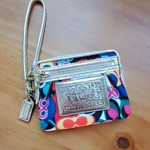 Coach Poppy wristlet